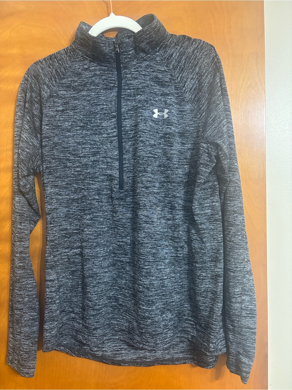 XL Under Armour Black Heathered 1/2  Zip Performance Pullover